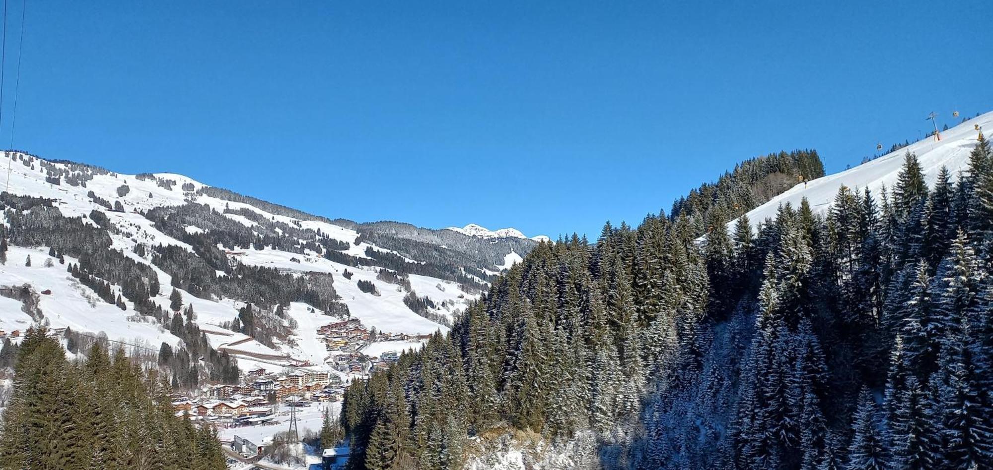 Appartementhaus Daniel Saalbach Exterior foto